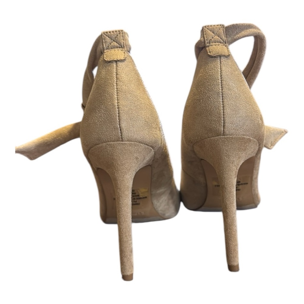 Express Pumps - Picture 3 of 6